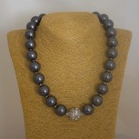 Halskette Muschelkernperlen, Muschelkern-Perlenkette, schwarz, 49 cm