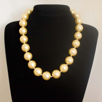 Halskette, Tridacna-Perlenkette, goldgelb, 53 cm