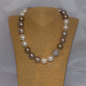 Halskette Muschelkern, Muschelkern-Perlenkette, 45,5 cm